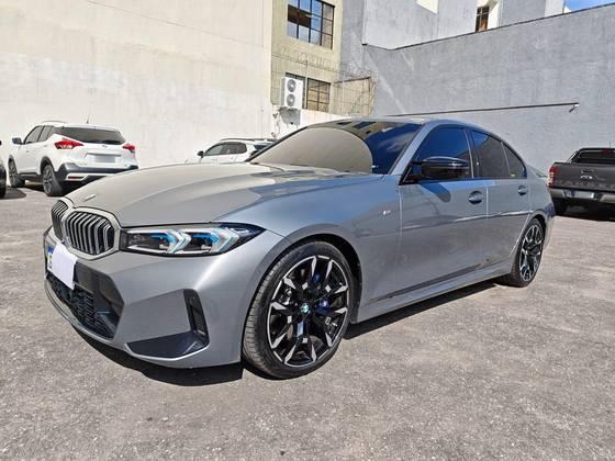 BMW 320i 2.0 16V TURBO FLEX M SPORT AUTOMÁTICO BMW 320i 2.0 16V TURBO FLEX M SPORT AUTOMÁTICO